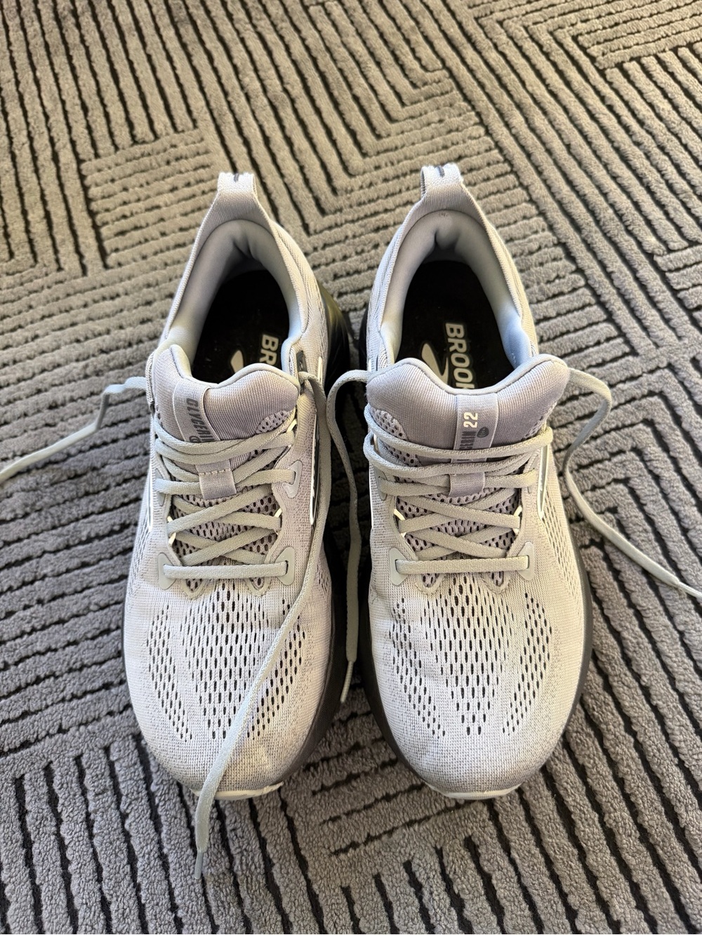Brooks Glycerin Running Shoes Men’s Size 10 Gray